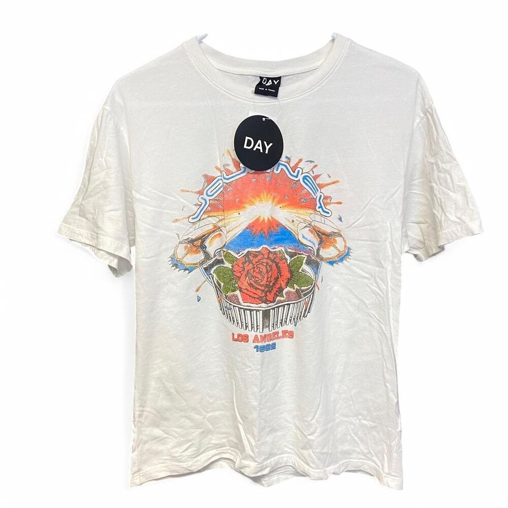 Day Journey Los Angeles 1982 band tee size XS